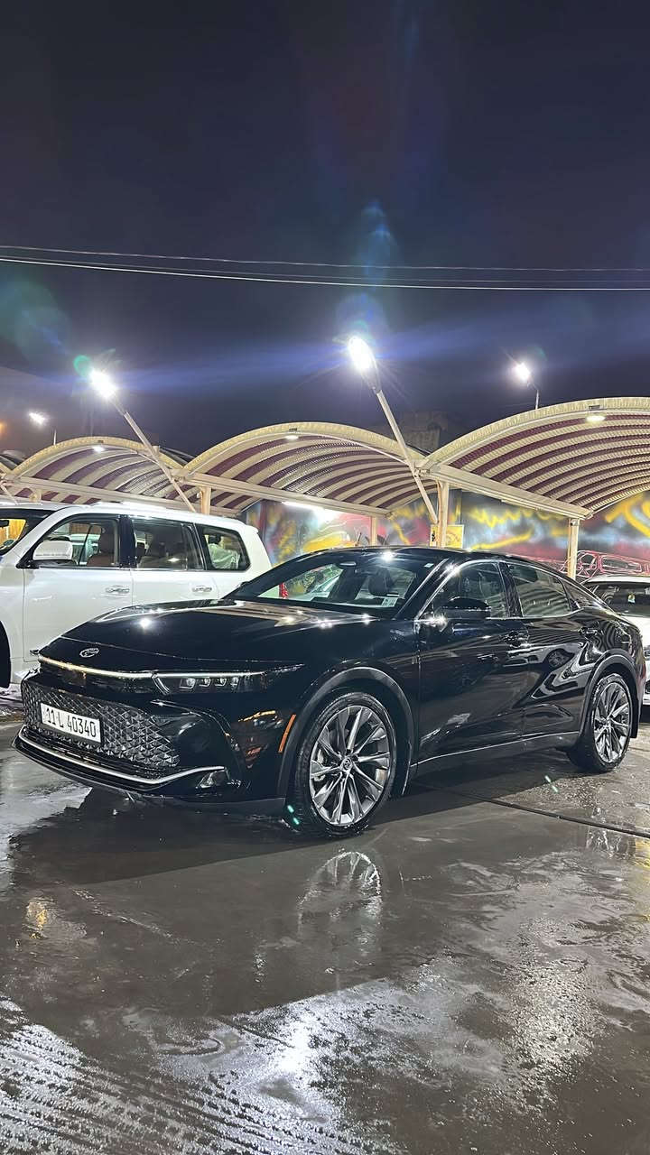 كراون للبيع 2024 فول مواصفات لمتداد رقم مميز 40340
مواصفات 
بانوراما 
كامرات 360
لد 4 عدسات 
كراسي جلد 
ويل 21
كشنات اماميه تدفئه تبريد 
خلفيه تدفئه 
داخل لونين 
ستيرن تدفئه
كراسي اماميه كهرباء
سياره ما بيهة مصرف ابد 
حادث باب و جاملغ جهة عكس السايق 
يرباك برده فقط بجم كبي جنطه كبس 
بيع او مراوس 
رقم ***********
ما متواجد فيس
