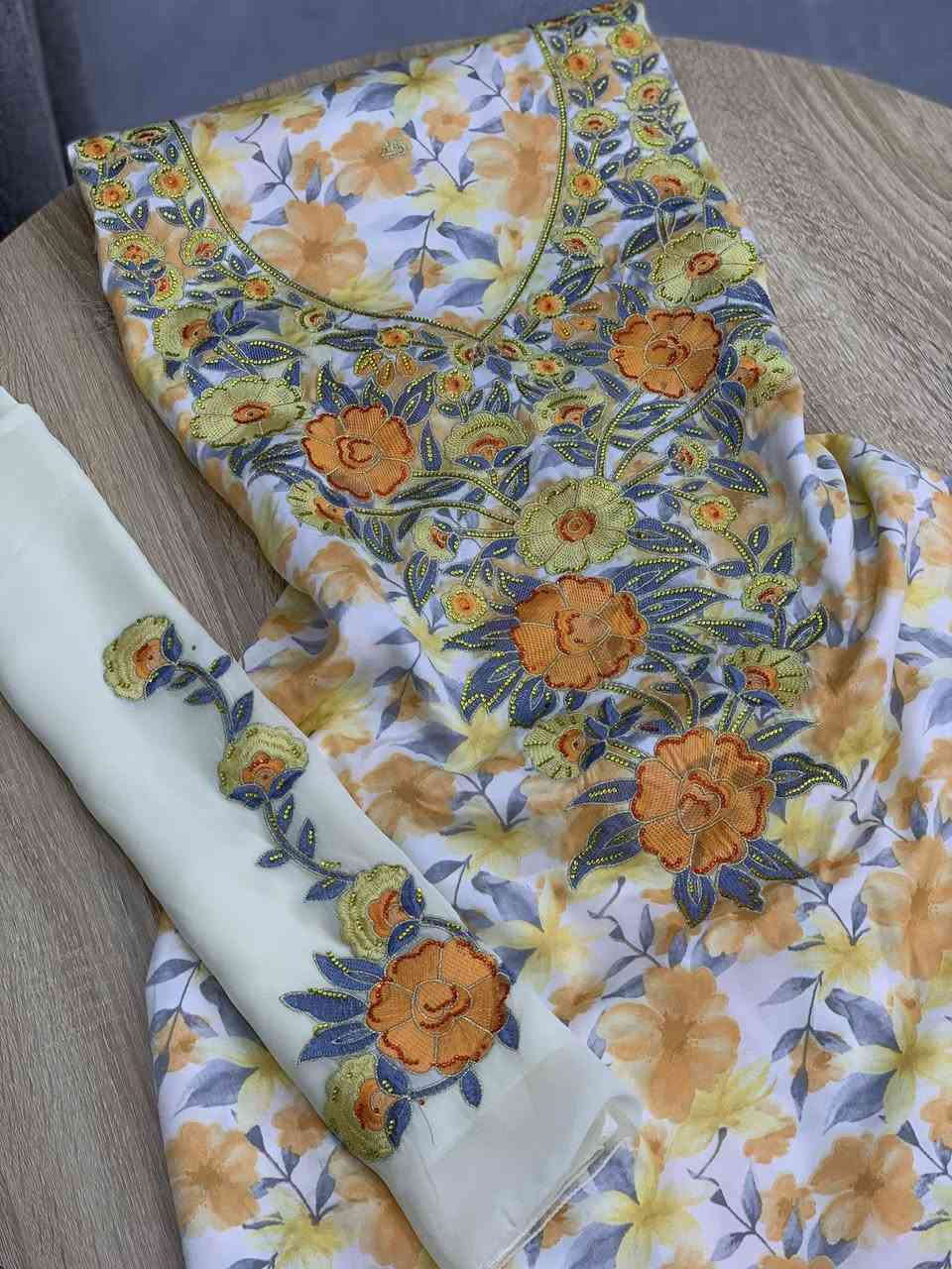 مخاویری لەچکدار / ٢٥ هەزار✨🎀
بۆ بینینی بابەتی زیاتر سەردانی پەیجی انستاگرام بکەن📥

https://www.instagram.com/gona_boutique?igsh=MTA5bnZsZ2hka3d6eQ%3D%3D&utm_source=qr


**إذا كنت صاحب هذا الإعلان وتريد حذفه لأي سبب، رجاءا أرسل رسالة إلى الدعم الفني**