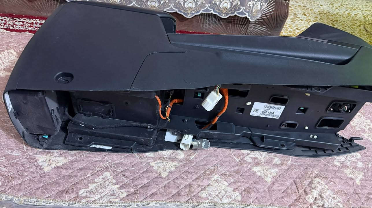 فرس فورد اكسبلور يرهم من 2020 الى 2025 
وعلى البوليسي والفدرالي يرهم
السعر 500$ 
نظافة 100%
يوجد توصيل لكل المحافظات 
*********** ( واتساب )
