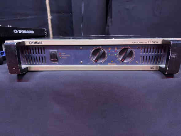 سلام عليكم  خدام الحسين 
سماعات ايفي sx500 
جهاز داينكور 1000الاخرس 
باور ياماهو  7000 الامتياز 
مع لاقطات جاسكو 2000 ستيل 
ومايك 2600 و مع رافع فولتيه  
وزوج وايرات عدد 2اكزلري وبعد هم اكو شكم شغله 
رايدهن بيعه وحده ماابيع حاجه وحده كلهن اريد بيعهن بيعه وحده الغراض نظيفات  تجي تفحص وتقتنع وتشوف نضافتهن وبراحتك بعد  مكاني كربلاء المقدسة ‪0783 218 2311‬‏ رقمي
السعر. خاص
