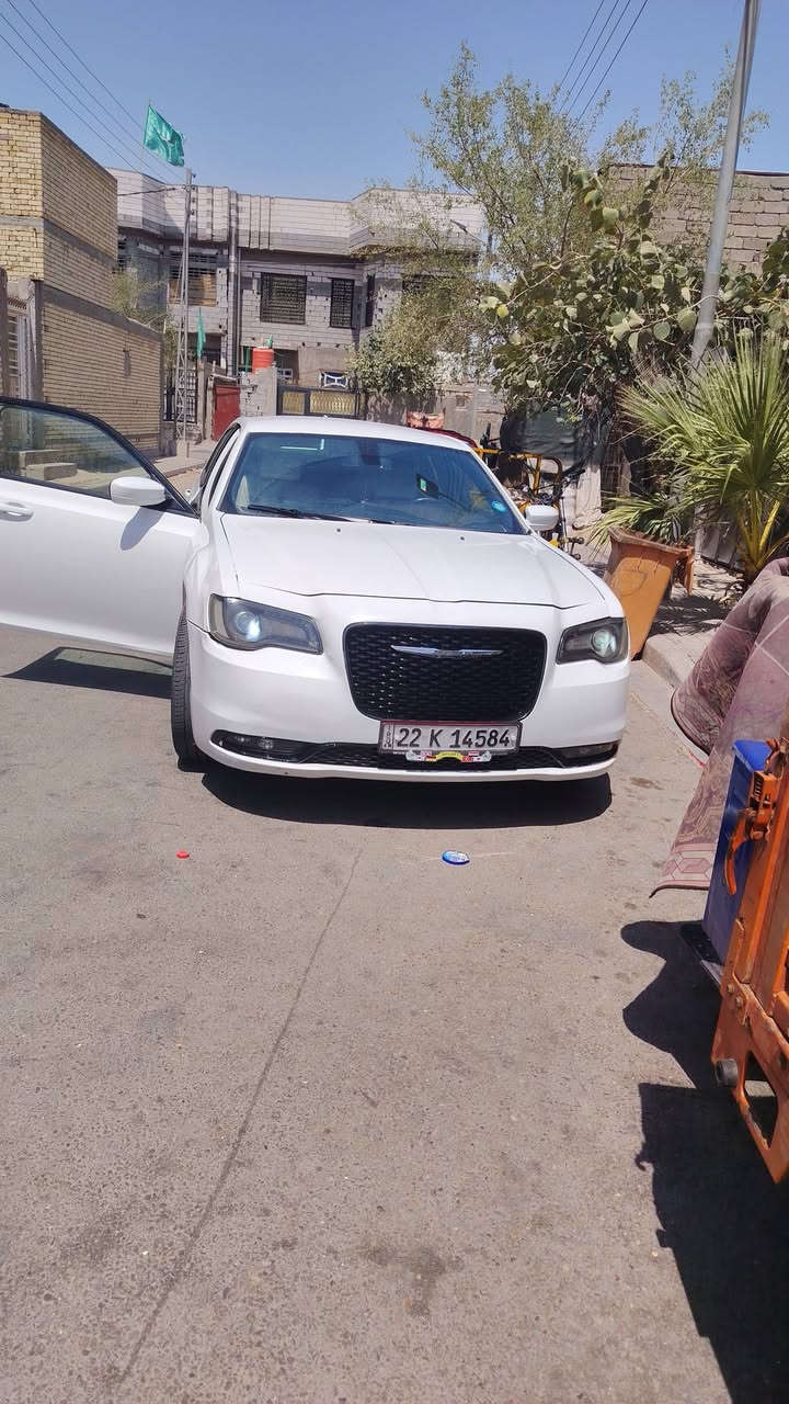 سياره للبيع اس فول تحكمات مكينه كير كفاله انضف من الصوره عنواني بصره دور الشرطه سياره امتومه اربيل طبق الأصل مديل 20 السعر 75 وبيها مجال اتصال عل رقم***********
