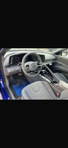 السلام عليكم 
النترا للبيع موديل 2023 وارد امريكي 
مواصفات السياره نص فول 
بصمة 
رادار 
تحديد مسار 
حساسات 
 ومعروفه بعد مواصفات الاانترا 
حادثها جاملغ وحافه البنيد 
وبيها بابين كلير من امريكا بدون اي تصليح او معجون
بدون دواخل 
ايرباك ستيرن فقط 
السعر 147وبيها مجال للشراي الي تعجبه السياره يجي يشوفها ويشلع عيوني 
رقم بغداد 
مكاني بغداد الامين 
تلفون ***********
