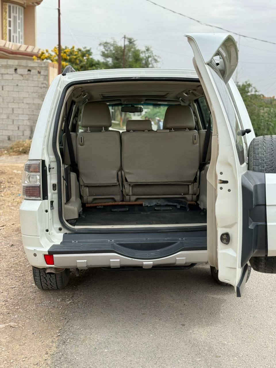 مسبوشي  باجيرو 2010 حبتور فول مواصفات سياره مال جناي مامتعوبه كير ومكينه بالشرط حجم المكينه 3500 المرغوب تبريد ثلاث قطع سياره باسمي وسونار مرفق بالمنشور للاستفسار اتصل ع رقم ***********
السعر 147 مكان السياره ديالى بعقوبة

مكلف بالنشر الشراي يصتل خاص ماجاوب ❤️
