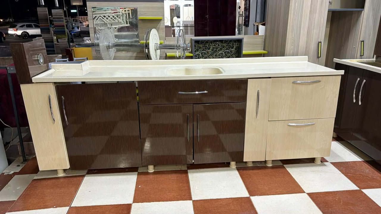 كاونتر خشب قياس مترين ونص مع سنك قياس متر و40 استعمال قليل نظافة فول


**إذا كنت صاحب هذا الإعلان وتريد حذفه لأي سبب، رجاءا أرسل رسالة إلى الدعم الفني**