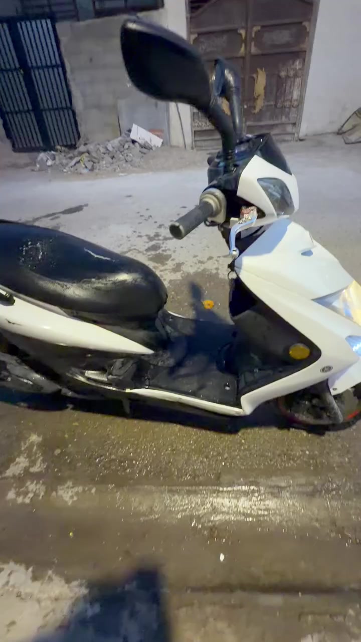 اسمع فديو 
مكانك شعب 
***********
