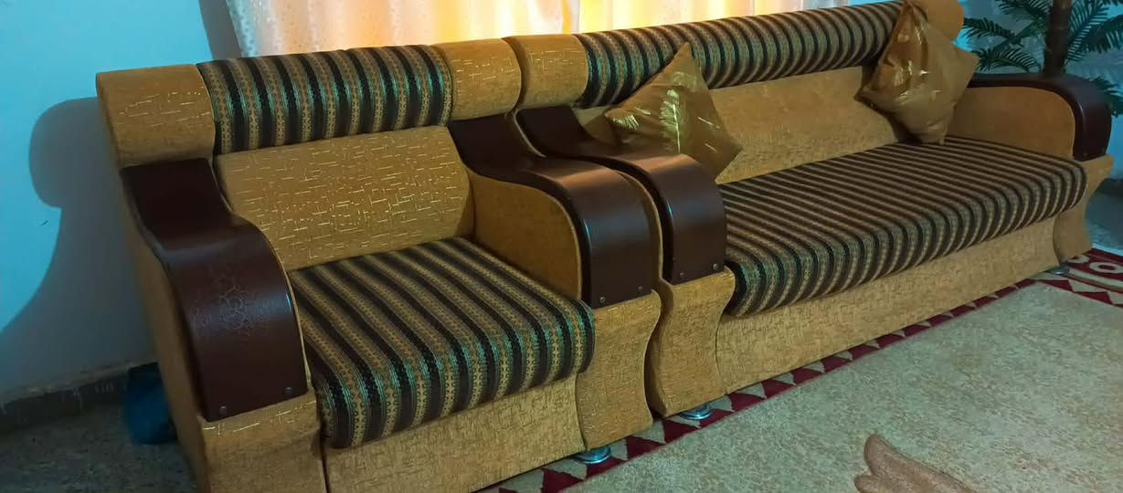 السلام عليكم تخم للبيع نضيف العنوان ديالى شهربان السعر 250 بي مجال مكلف بل نشر التواصل ***********
