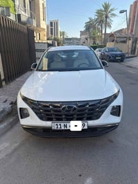 توسان خليجي موديل 24 للبيع  ماشية 53 الف كيلو سيارة مكفوله عدا ملاحضات...