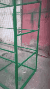 قفص للبيع حديد مغلون قياس 1 انج 2 ملم ثقيل
مصبوغ لون اخضر 
تصميم على شكل خانات يتفصخ
قياس
 عرض 1 متر  
ارتفاع 2 متر 
طول 2 متر 
*********** 
قضاء بلد
