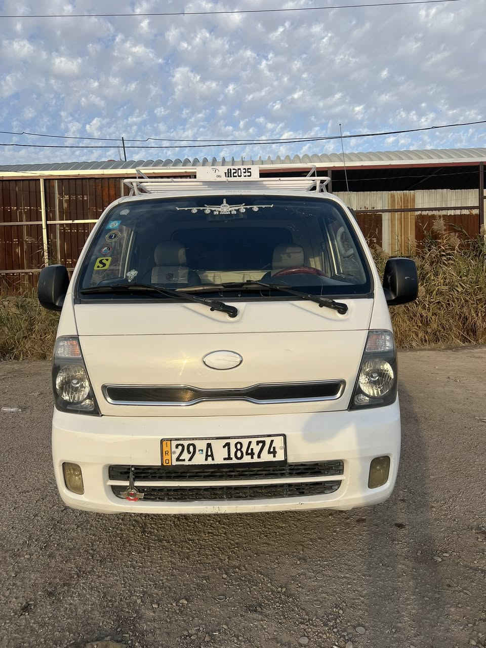 كيا حمل 2014 رقم واسط انكليزي
سياره مكفوله مكينه وكير وحداده
(السعر 108)الرقم ***********
العنوان بغداد
