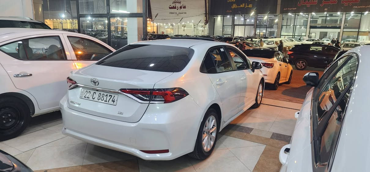 كورلا 2023 خليجي جيهان فول 1/1 بصمة تشغيل بصمات ابواب فتحة سقف نظام ترحيب
داخل ابيض . محرك 18 
ماشيه 44 k/m  
السياره وضع شركه 
السعر 177$ 
مكان السياره-الحويجه-الحلوات
***********
 ملاحظه: بيع نقد فقط
