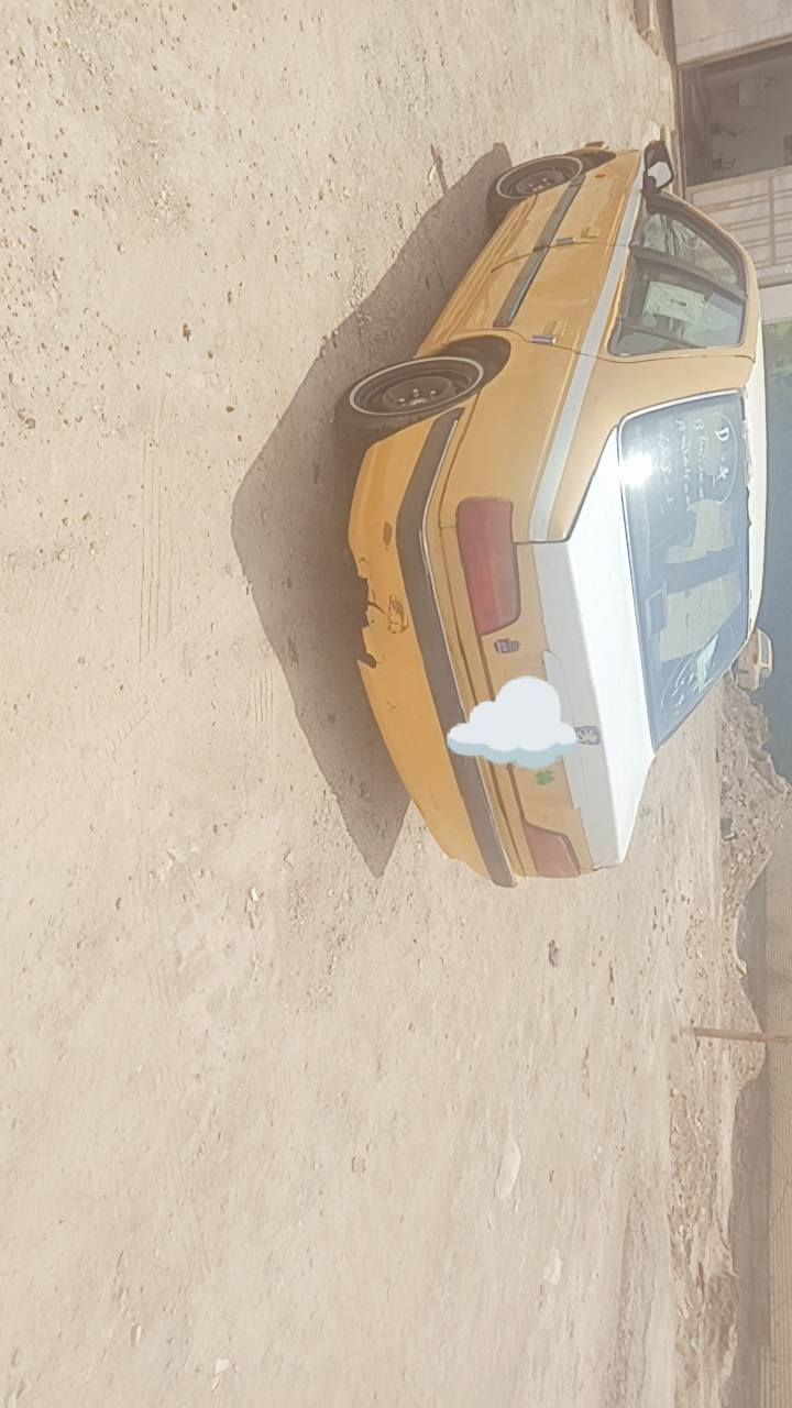 بيجو بارص ٢٠١٠ مكينه بيهة خيط تبخير كهربائيات شغالة سيارة مال شغل عندي رقم راعيهة ومستمسكاته بس ماواصله ابيعلك بدون تحويل اتكفلك سرقه مكان بغداد الشعب سعرهة ١٨ وبيهة مجال ***********
