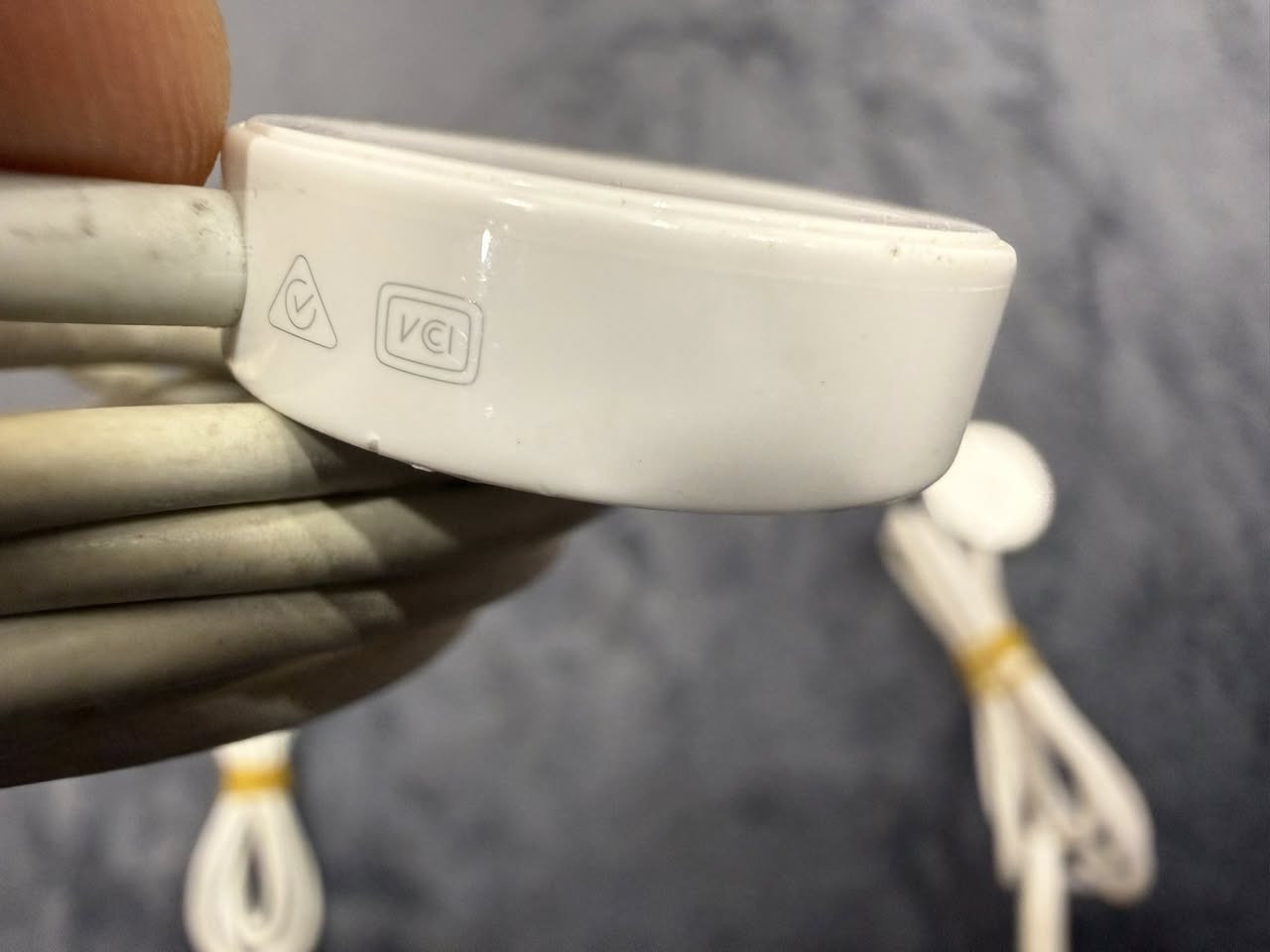 شواحن ساعات أبل الأصلية كل الاجيال


**إذا كنت صاحب هذا الإعلان وتريد حذفه لأي سبب، رجاءا أرسل رسالة إلى الدعم الفني**