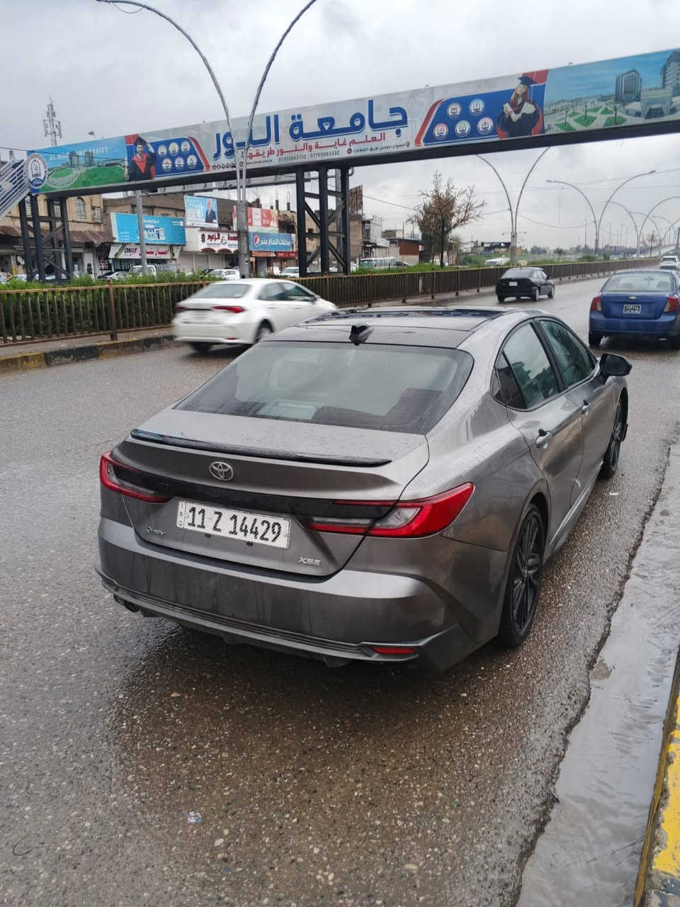 تويوتا كامري 
وارد حادث جاملغ وبنيد
موديل2024
ماشيه24mi
رقم بغداد تحويل ثاني يوم
فول فتحه بصمه 1/1
***********
