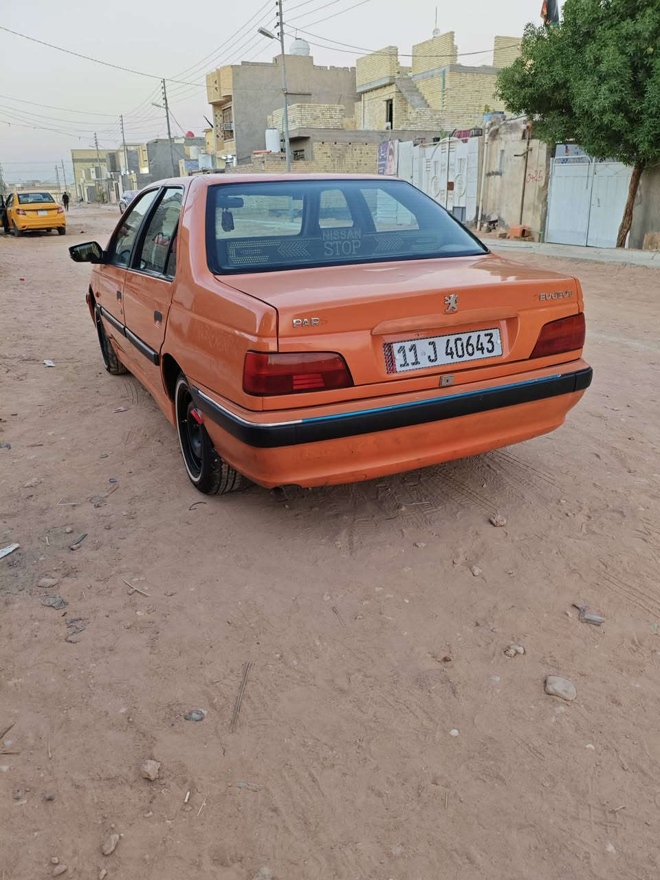 سلام عليكم سياره بيجو للبيع موديل 15 رقم مشروع وطني رقم بغداد بيها دحجه بل چاملغ الامامي والبنيد مرصع سياره جهازه من كلشي   مصفره هيئه وغرامه وگاعده تعال وافحص وشوف واقتنك وأخذ مكاني كربلاء أمن الداخلي مكلف بل نشر ما متواجد على نت رقم صاحب السياره ***********
