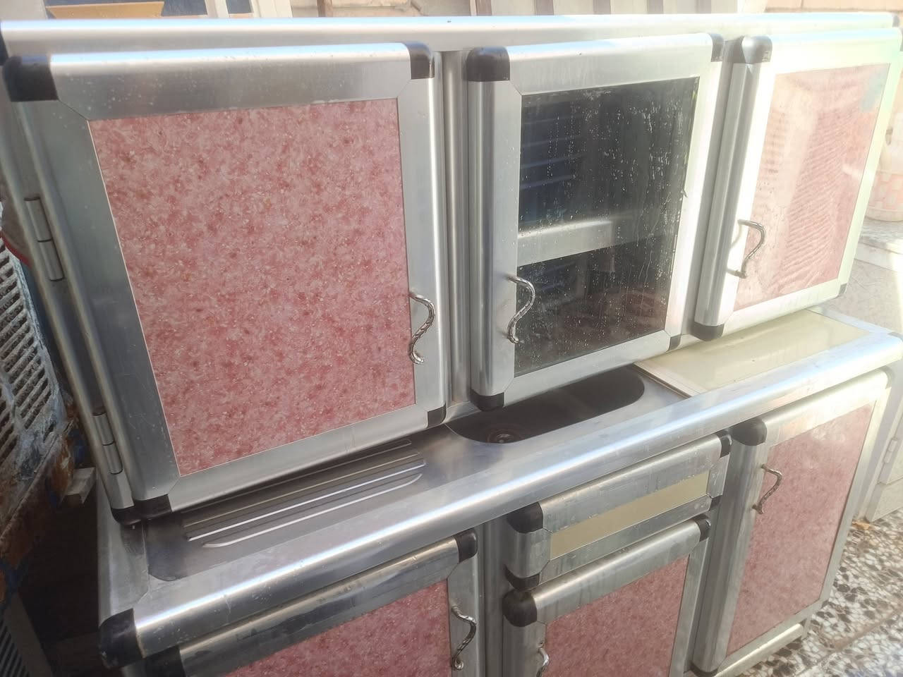 سلام عليكم كاونتر للبيع متر ونص نضيف جدا سعر ١٠٠ سنكي والملحق


**إذا كنت صاحب هذا الإعلان وتريد حذفه لأي سبب، رجاءا أرسل رسالة إلى الدعم الفني**