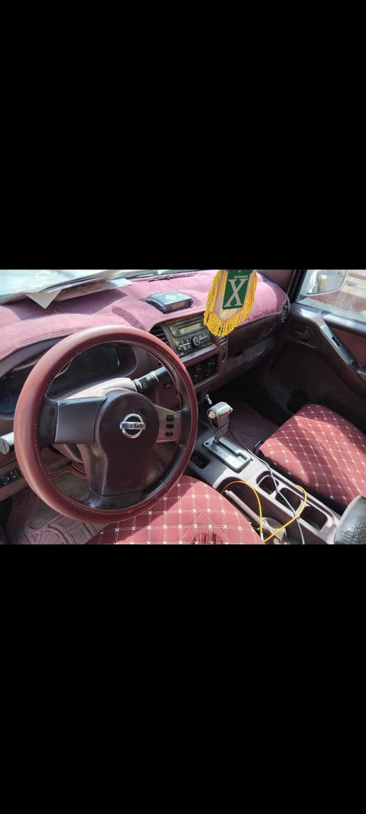 السلام عليكم بيكب نيفاره للبيع سياره جاهزة كير مكينه تبريد صدر كله جاهزه بسمي والسياره مصفره والرقم الانكليزي الجديد بغداد موديل 2009 السعر 90 ورقه مكاني بغداد الشراي يتصل ع الخط غير متواجد ع الفيس /***********
