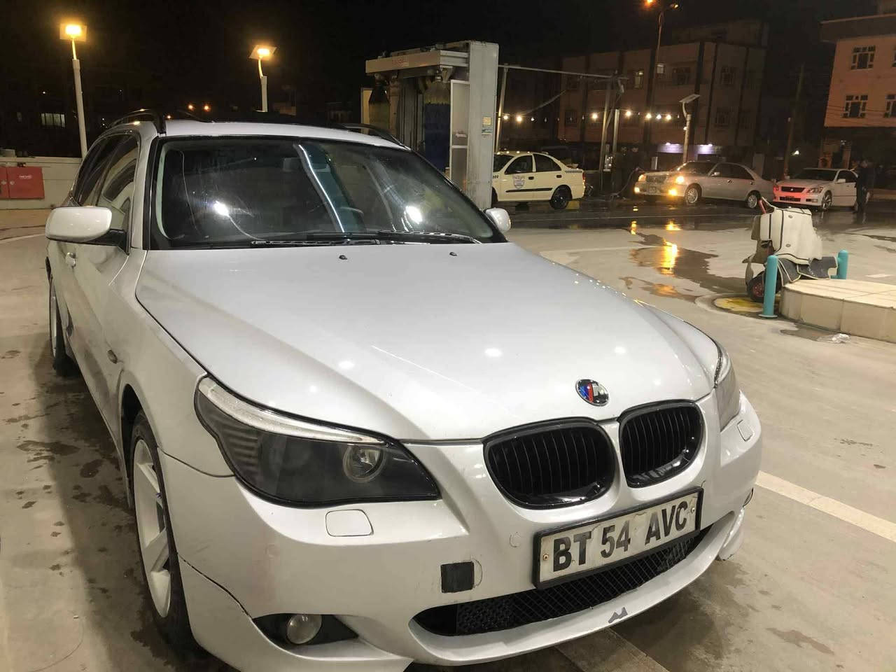 بۆفرۆشتن
BMW E60 2005 
بەریتانی سوکان عەکس 
مەنەفێستە 
فول قەپات مواسەفات 
525i نۆزڵ کورت دەبڵ دیجیتاڵ
مەکینە و گێڕو کارەبای بەشەرت 
تەبرید سارد و گەرم لەسەر سویج 
بۆیاخ سەقو حیزام بەشەرت 
بێ دەعم  پێشو دوای هیچی پێوە نیە 
کوشن جڵد و کارەبا و 12 ئێرباگ 
300 هەزار  هەقیقی ڕۆ یشتوە ناو دەری لۆکە
3 گێڕ  تۆماتیک عادی سپۆرت 
تایەی لۆک پاتری لۆک 
سیعر 43 گەڵاو مەجال 
*********** 
ئەدمین گیان ❤
