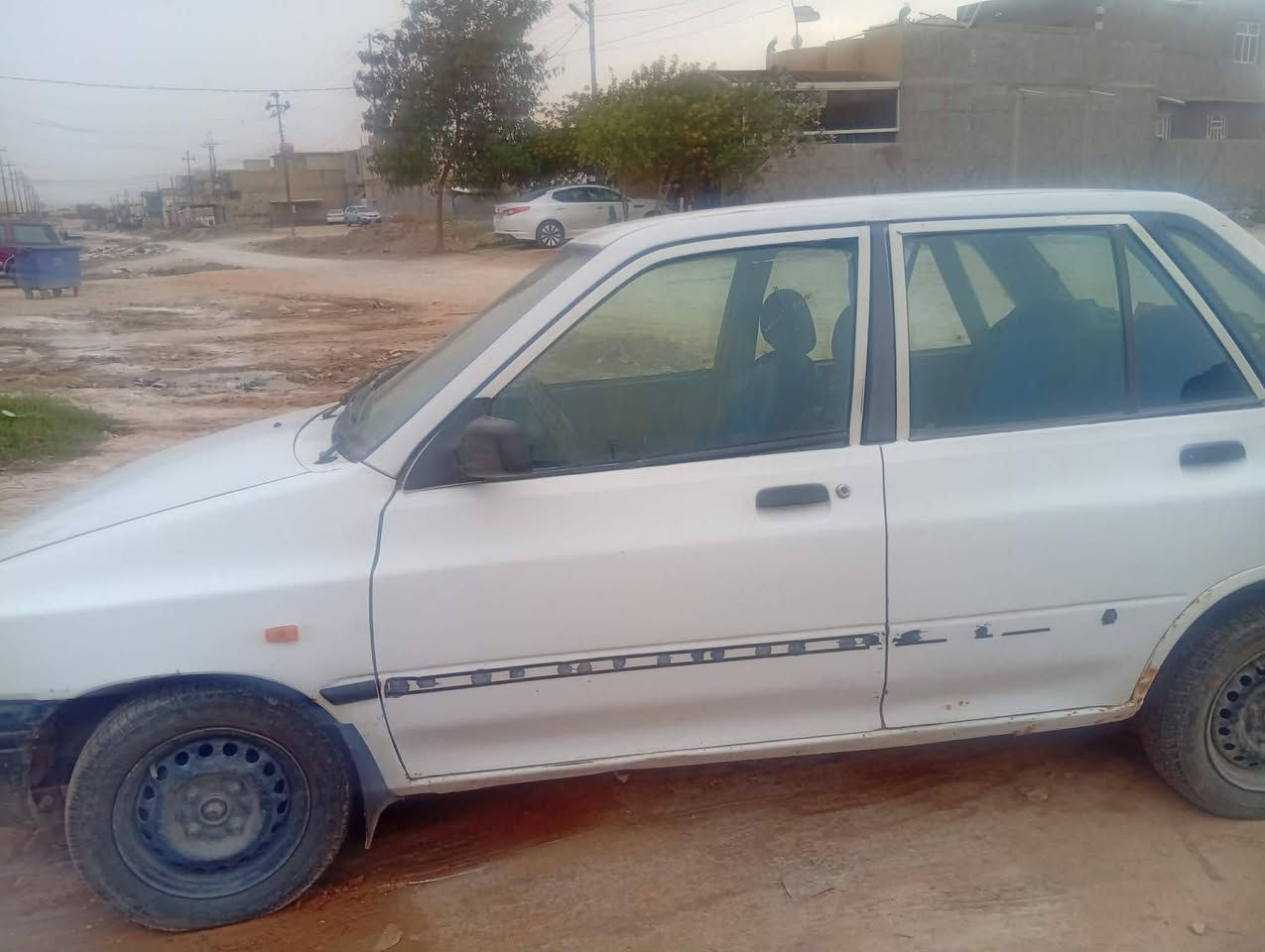 السلام عليكم سيارة سايبة للبيع موديل 2014 رقم كربلاء بسمنة تحويلك شوكت ما يعجبك كير محرك مكفول شواصي حلوات مكان السيارة كربلاء قضاء الحسينية السعر33وبيهه مجال اتصال وبيك خير وتدلل ‏‪0773 512 9193‬‏بي واتساب
