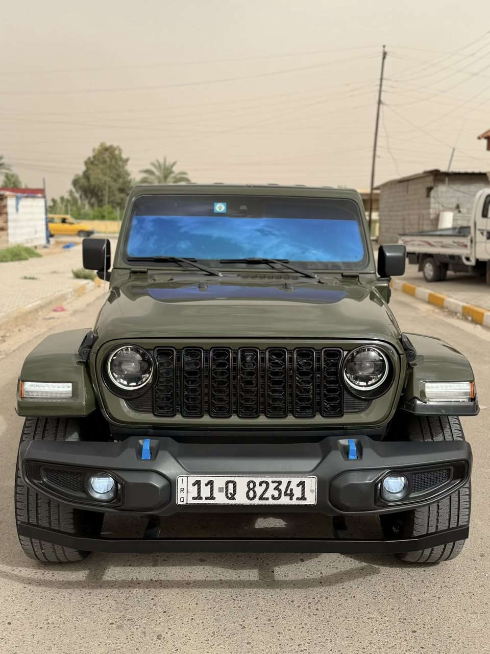 حيو شبابنا الطيبة :)
قبل كلشي اقرا التفاصيل وراها اتصل وبيك خير وتدلل
(شوفو الفديو توضيحي كامل مكمل) 
جيب رانكلر 2022 4Xe
وارد امريكي

JEEP WRANGLER, SAHARA 4XE. 2.OL 2022
حجم المكينه : 2000 تيربو + هايبرد + هجين شحن خارجي
المسافه المقطوعه :37 ميل
الضرر السياره : فقط دعامية امامية بدون صبغ
الايرباك : دركة فقط
#المواصفات
1. قماره تتفصخ صير كشف 
2. بصمه
3. لوكير 
4. كشافات 
6.شحن خارجي
7.هيتر بالاستيرن
8.شاشه كبيرة
9.هيترات بالكشنات
10 . رادار امامي 
11.كشنات جلد 
12 هيترات بالكشنات 
13دمام خلفي
1. توقف تلقائي
15. سبايدر خلفي
السياره باسمي شرط التحويل ثاني يوم %%

٣ تفاصيل اكثر على الرقم 

     ***********
***********
بيع او مراوس حسب القناعة

مكان السياره : بغداد اليوسفية
