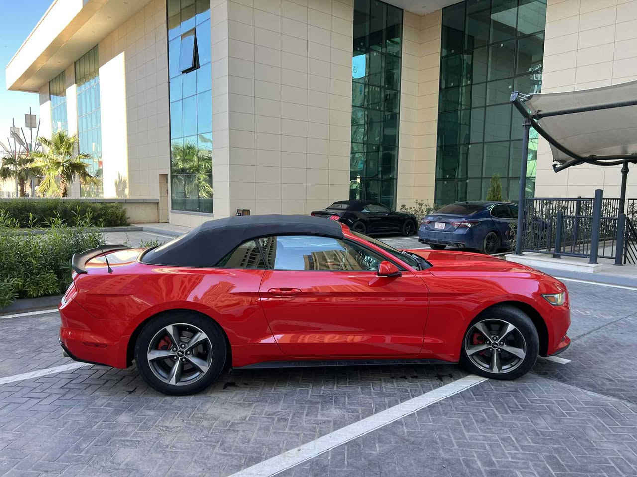 واحد من انظف الموستنكات للبيع بيها فقط نص باب صبغ بدون دواخل بدون ايرباك ، تغليف السقف جديد و مضبوط 
دواخل السيارة مغلفة جلد و جديدة من خارج و من الداخل
موجودة باربيل و سعرها ١٥٣ ورقة أربيل, العراق


**إذا كنت صاحب هذا الإعلان وتريد حذفه لأي سبب، رجاءا أرسل رسالة إلى الدعم الفني**