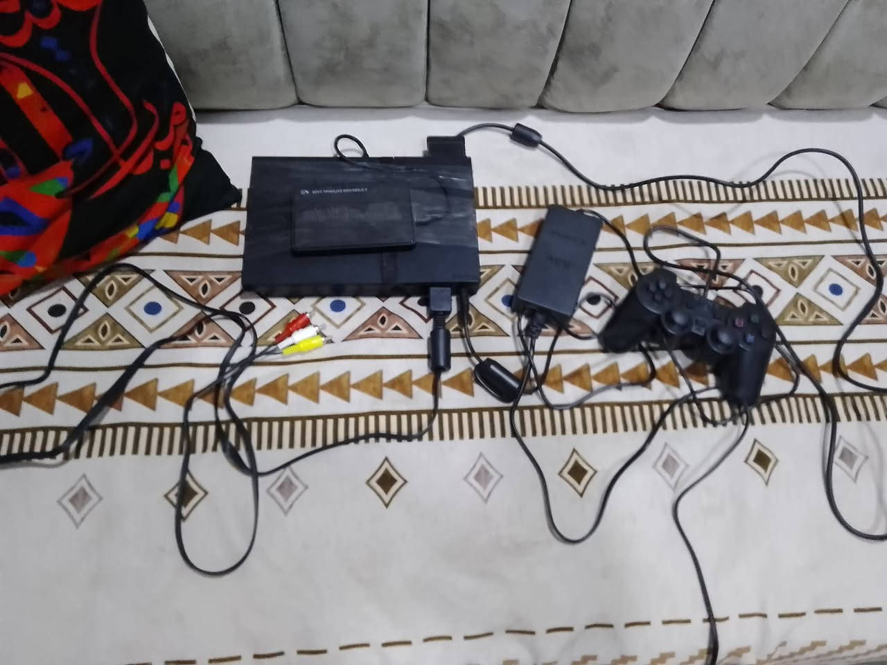 عندي هذا السوني للبيع شرط اغراضه سعر 35 قفلوا فكان في حي البلديات بالموصل قرب الوسيم قرب مصور الوسيم واراوس


**إذا كنت صاحب هذا الإعلان وتريد حذفه لأي سبب، رجاءا أرسل رسالة إلى الدعم الفني**