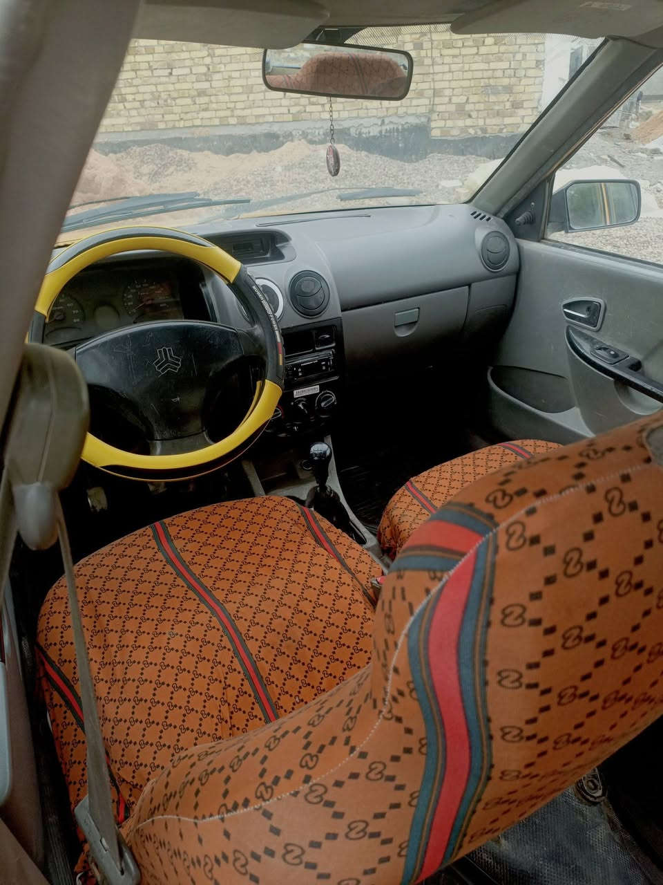 السلام عليكم
سايبه للييع موديل 2014رقم بغداد
مكينه وكير خير من الله ومصفره هيه وقرامات  السعر 28
الستفسار ***********
