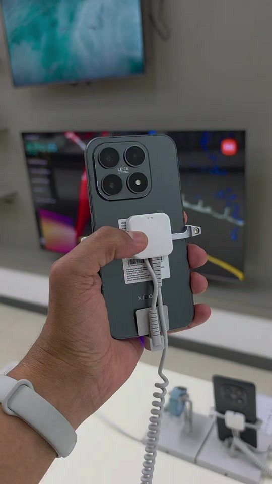 أصغر فلاكشب من شاومي Xiaomi 17  مواصفات عالية بحجم صغير 🔥🔥


**إذا كنت صاحب هذا الإعلان وتريد حذفه لأي سبب، رجاءا أرسل رسالة إلى الدعم الفني**