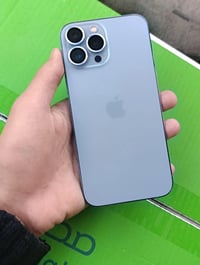 من رخصه الادمن 13برو ماكس ذاكره 256 شرق اوسط بطاريه 85جهاز نضيف كلش ما...