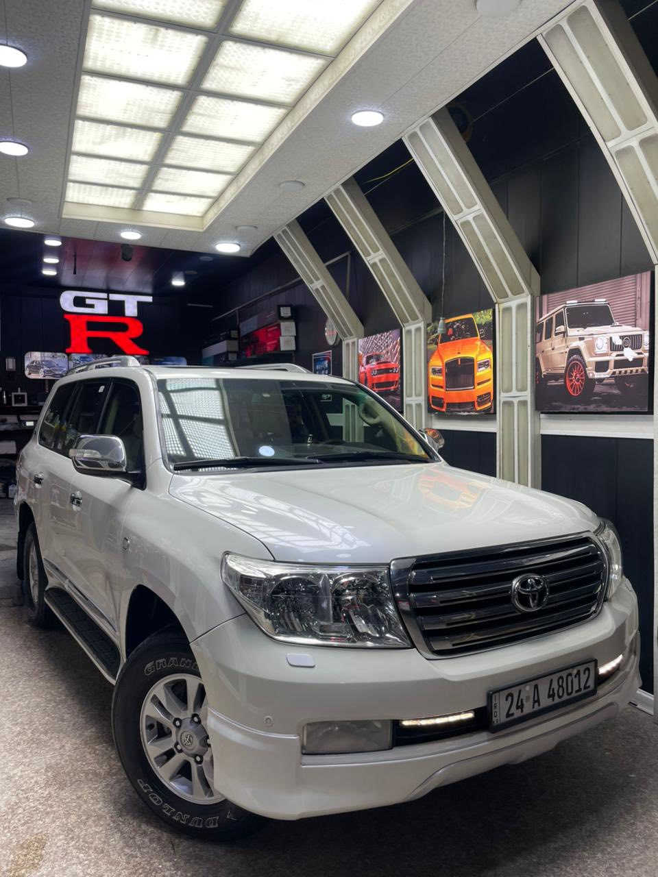 السلام عليكم لاندكروز 2011 ستينيه بلاد بريم مكفولة معروضه السعر 329 وبيه مجال سيارة محدث الداخل كله مال 21 حساسات كامرات جانبية شاشة كار بلي رقم شمالي بسمي مكينه 6 سلندر مكفوله تبريد ثلج صدر امامي خلفي جديد تخم تاير جديد سياره جاهزه كل نقص مابيه وعليها نانو سيراميك ضمان سنة مواصفات سياره فول 1/1 سلايت روف بصمة تشغيل + بصمة ابواب 7 راكب 3 قطع تبريد فور ويل شاشه كبيره حساسات خلفيه سياره مكفوله كفاله عامه من الصبغ والضربه وتبديل مكاني بغداد *********** غير متواجد على فيس
