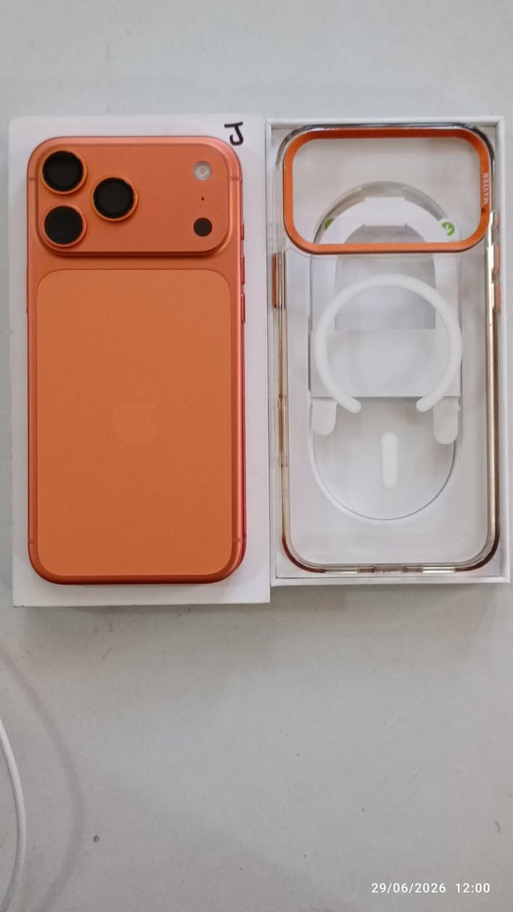 السلام عليكم
📱 للبيع: آيفون 17برو ماكس "iPhone 17 Pro Max "📱
الجهاز بحالة ممتازة جداً وشبه جديد، كامل ملحقات 

(كارتون /شاحنة بيلكن(35واط بعدها بالضمان) /گفر اصلي)

💡 التفاصيل/
 الموديل: iPhone 17 Pro Max

 الذاكرة: 256 جيجابايت (256GB)

 نسبة البطارية: 99% 🔋

 عدد دورات الشحن: 148 دورة فقط 🔄

 نسخة الجهاز: النسخة اليابانية (شريحة إلكترونية eSIM)
 🛑الجهاز نظيف نظافة 100‎%‎ مثل ما موضح بالصور

📍 المكان: بابل / الحلة

💵 السعر/1725 الف (مليون و 725الف )


**إذا كنت صاحب هذا الإعلان وتريد حذفه لأي سبب، رجاءا أرسل رسالة إلى الدعم الفني**