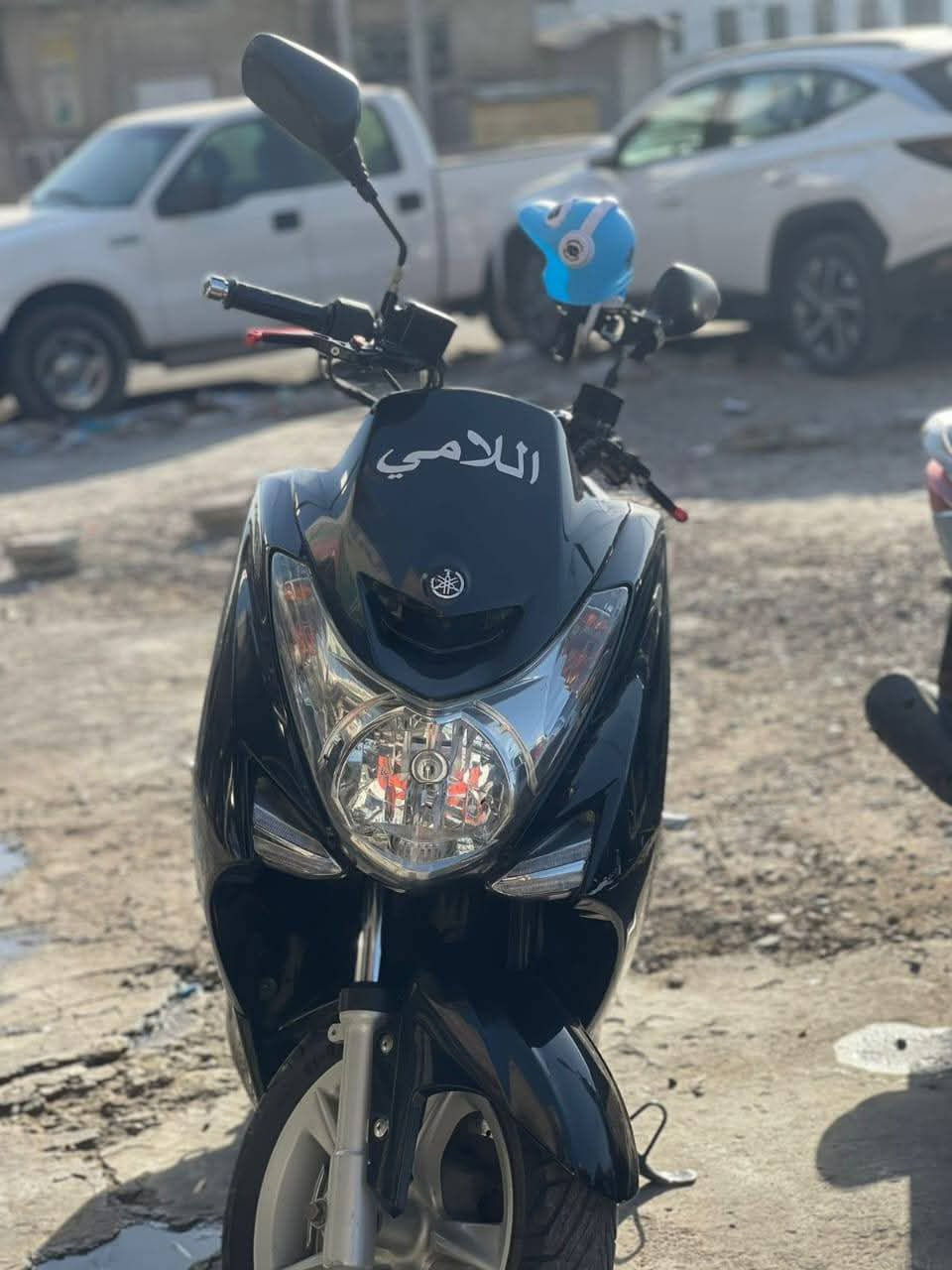 دراجه نضيفه مكفوله للبيع سعر مليون و٣٥٠ الف بغداد مدينه
***********
