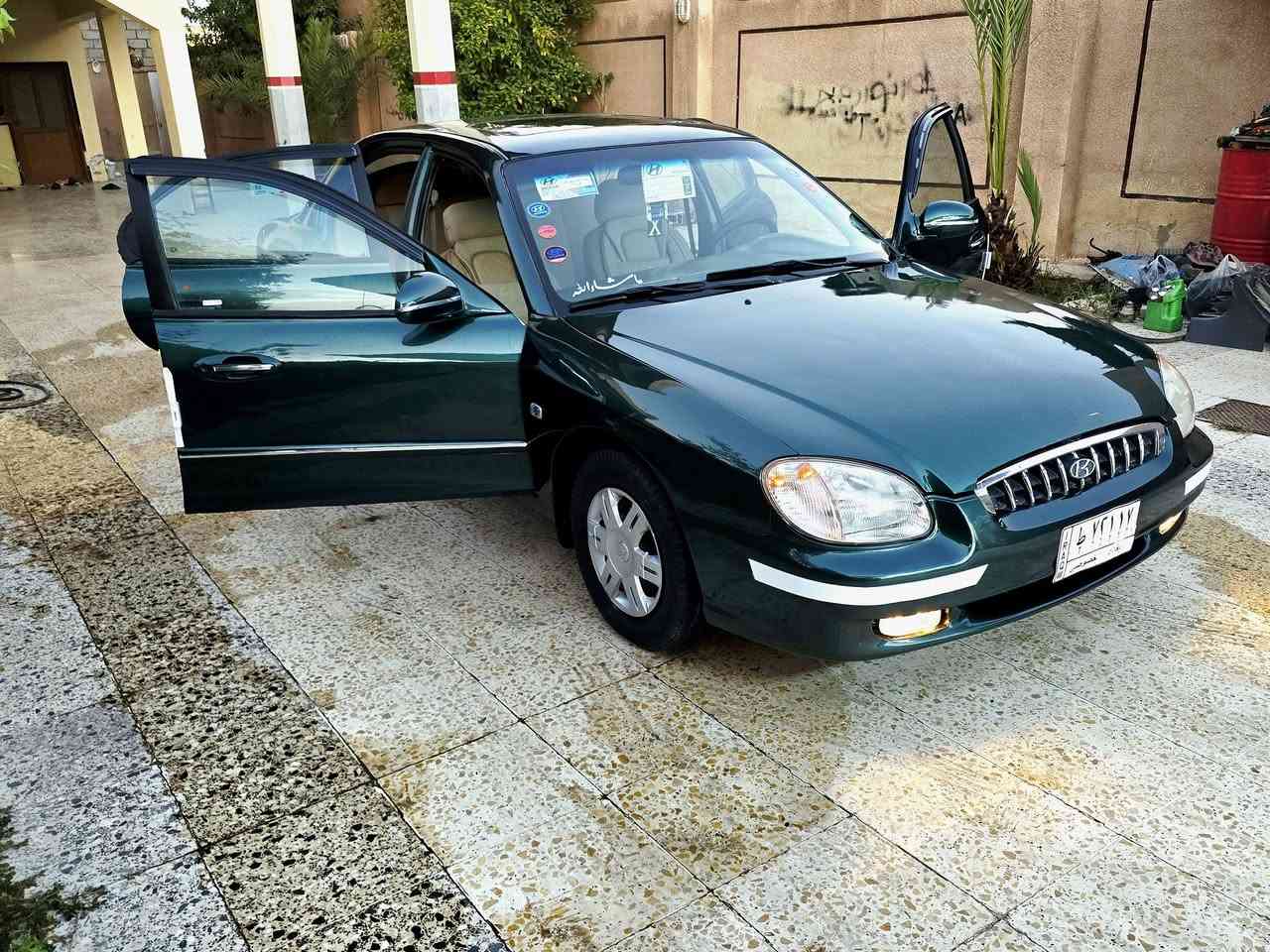 سوناتا 2001 رقم بغداد مكينه وكير جدد حاويه شادهن صدر خلفي أمامي جديد كهربائيات كلهه تشتغل تبريد ثلج مصبوغه صبغ درجه اولى للجماليه سياره جاهزه من كلشي  السعر 60 وبيهه مجال حك الجيه مكاني ديالى الغالبيه للتفاصيل سيد حيدر ***********..
