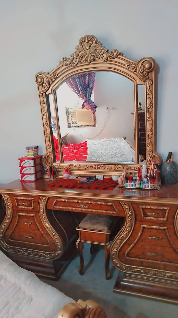 غرفة ماليزي البيع الاستفسار اتصل على الرقم ***********
