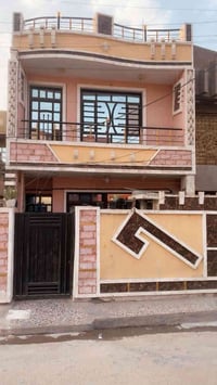 � بيت للبيع – مساحة 105م (5×21) 📍 مدخلين 🛏️ 3 غرف نوم + صالة 🍳 مطبخ + ...