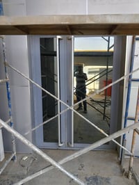 بوب جام  عدد 3 قطعتين عرض متر ورتفاع 2متر وقطعه ملحق عرض متر ونص وارتف...