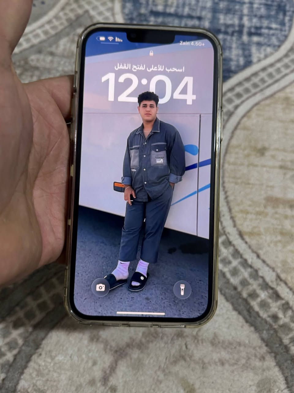 آيفون 13 برو ماكس مراوس بدراجه نامه فقط كلشي مامبدل بي وكاله تاخذه لأكبر واحد تفحصه كارتونه وياه وشاحنه وسماعات حله جسر الثوره


**إذا كنت صاحب هذا الإعلان وتريد حذفه لأي سبب، رجاءا أرسل رسالة إلى الدعم الفني**