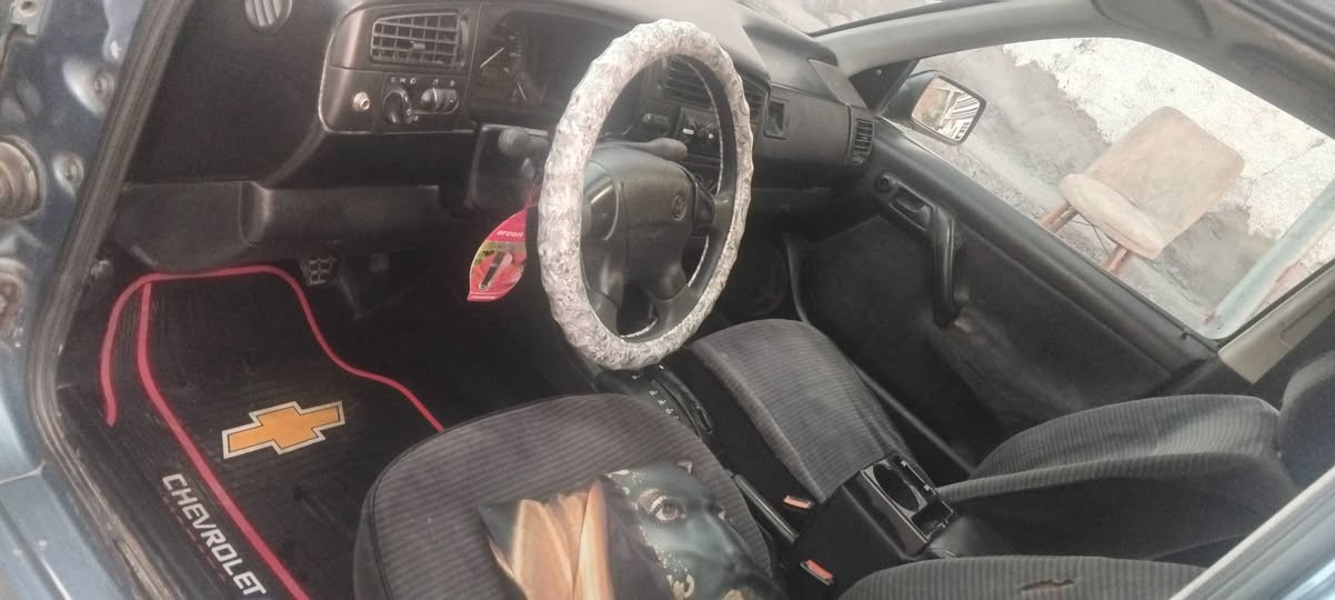 للبيع نقد فقط
فولكس واكن كولف 
موديل 92
مكينة 2000
كير أوتو 
تبريد ثلج 
السيارة بلاد بدون ضربة بدون صبغ 
ماشية 200الف 
مكينة جديدة 
كير صارت بي خربطه بلنمر شغال وينمر طبيعي  غسلت المحرك وصارت 
تخم تاير جديد 
باتري جديد 
بلكات نوزلات جدد+فيت بم 
كهربائيات كلة شغال وبلاد 
الصدر 75%
السيارة راعيهه متوفي أكو وكيل عنه الي هية زوجته تتحول السيارة بشهر بلشرط 
السعر 40 ورقة قفل 
العنوان بغداد حي العامل ***********متوفر وتساب
