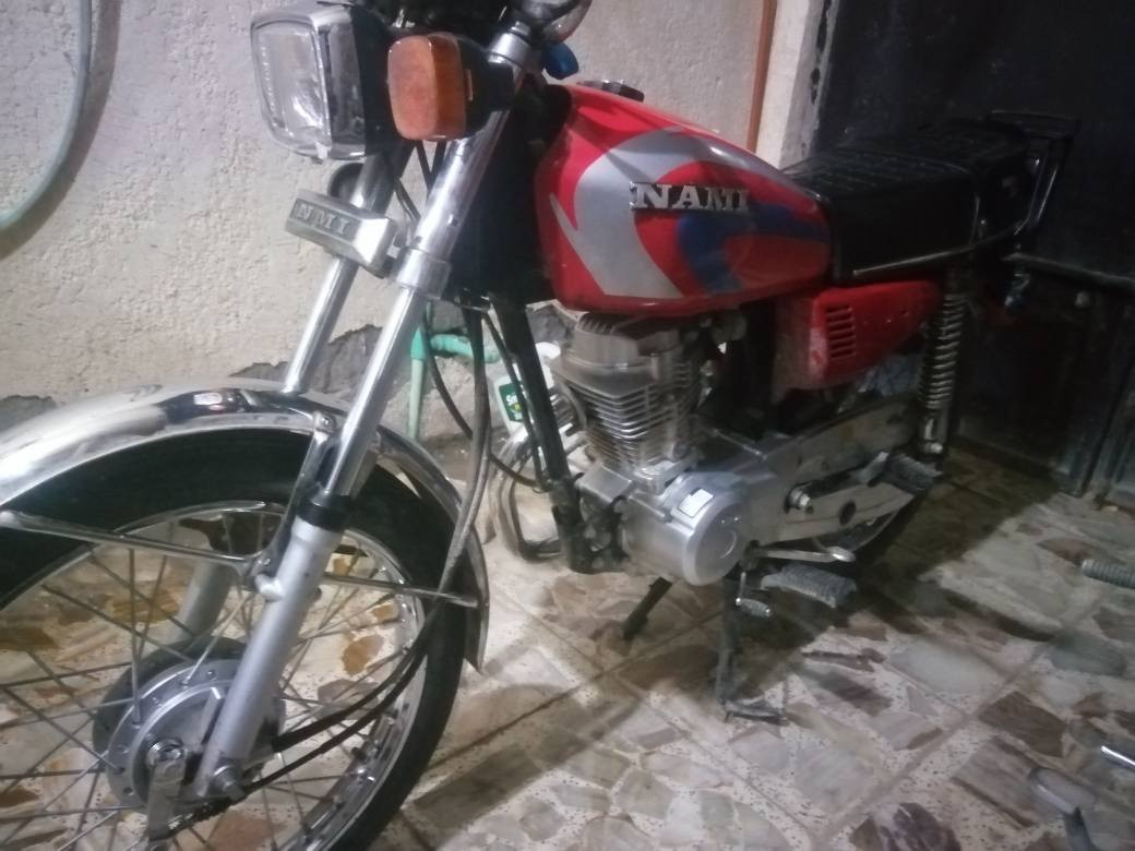 دراجه إيرانيه نظيفه مكفوله من دعاميه للدعاميه أوراق اصولي وكيله سيد خلدون بشارع بغداد سعره مليون وستميه وبيه مجال
صار اربع اشهر من مشتريه وهذا رقم تليفون *********** عمارة, ميسان
