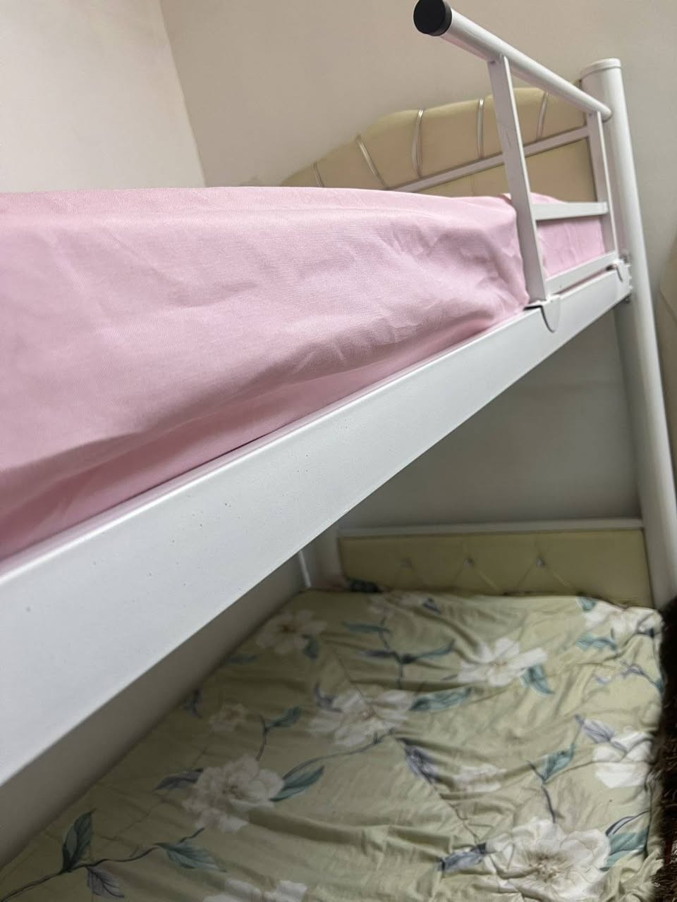 سلاو سيسه مي مندالان بؤ فرؤشتن يه ك مانگه كراوه به دؤشه كه وه يه ك جار به كار هاتوه ٢٥٠ معامه له ***********
