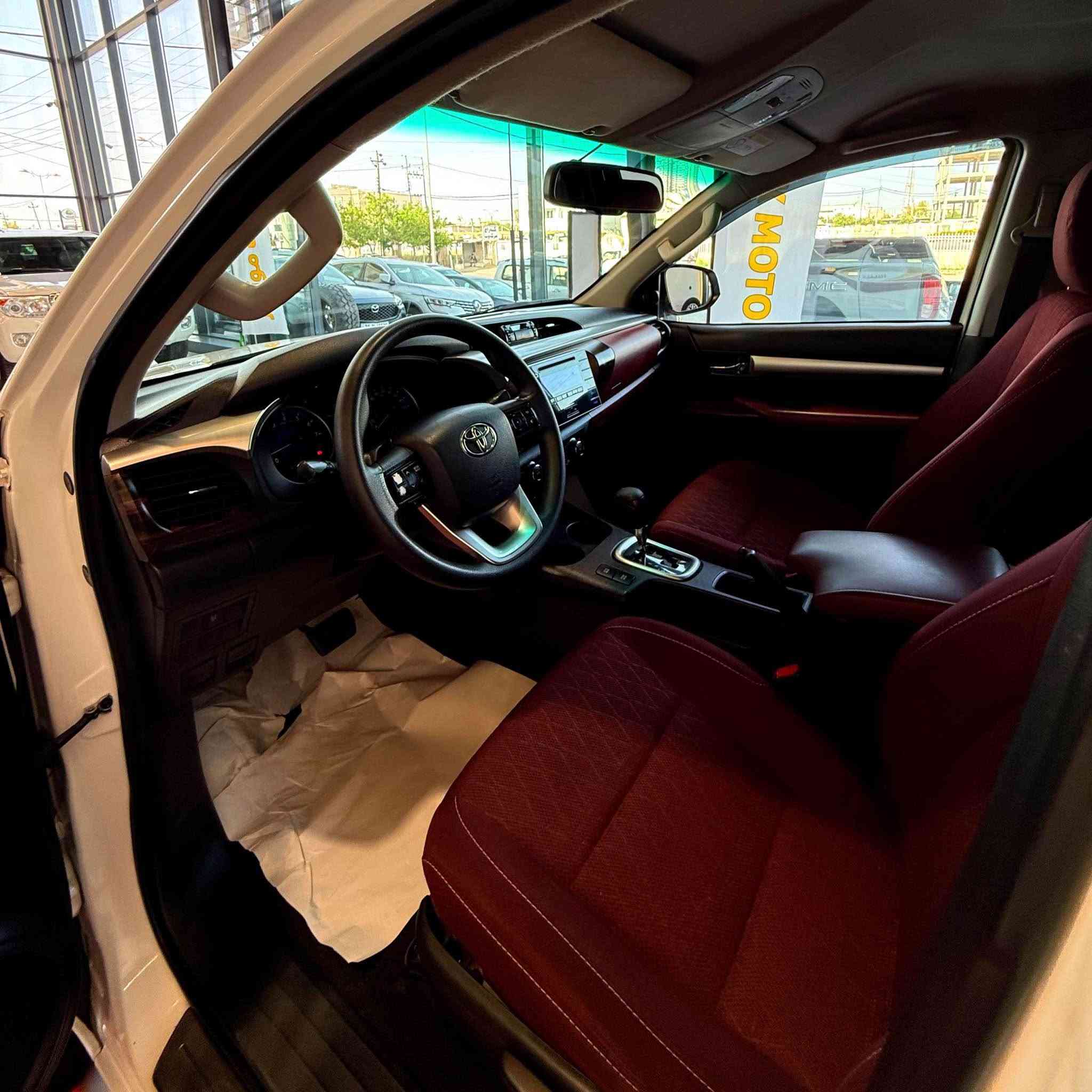 🛎 🔱السلام عليكم 🔱🛎
للبيع سيارة تويوتا هايلوكس
TOYOTA HILUX 
وكالة شركة جيهان (تويوتا عراق)
موديل 2019
كير اوتوماتيك
فور ويل 4X4
ماشي 255,000 كيلو متر
ويل كب 18 انج TRD
كاميرا خلفي
داخل احمر
كشنات تبريد
مودات قيادة
مانع انزلاق
جامة خلفي سلايد
مطريات بيلادي
سيارة مكفول كفالة كلشي بشرط بدون ضرر و  صبغ و باقي كير و محرك و كهربائي كلة بشرط
سيارة رقم اربيل و تحويل ثاني يوم و سنوية ماصاقتة
سعرها 26300$
مكان اربيل معرض تانك موتورز
☎️***********
☎️*********** أربيل, العراق
