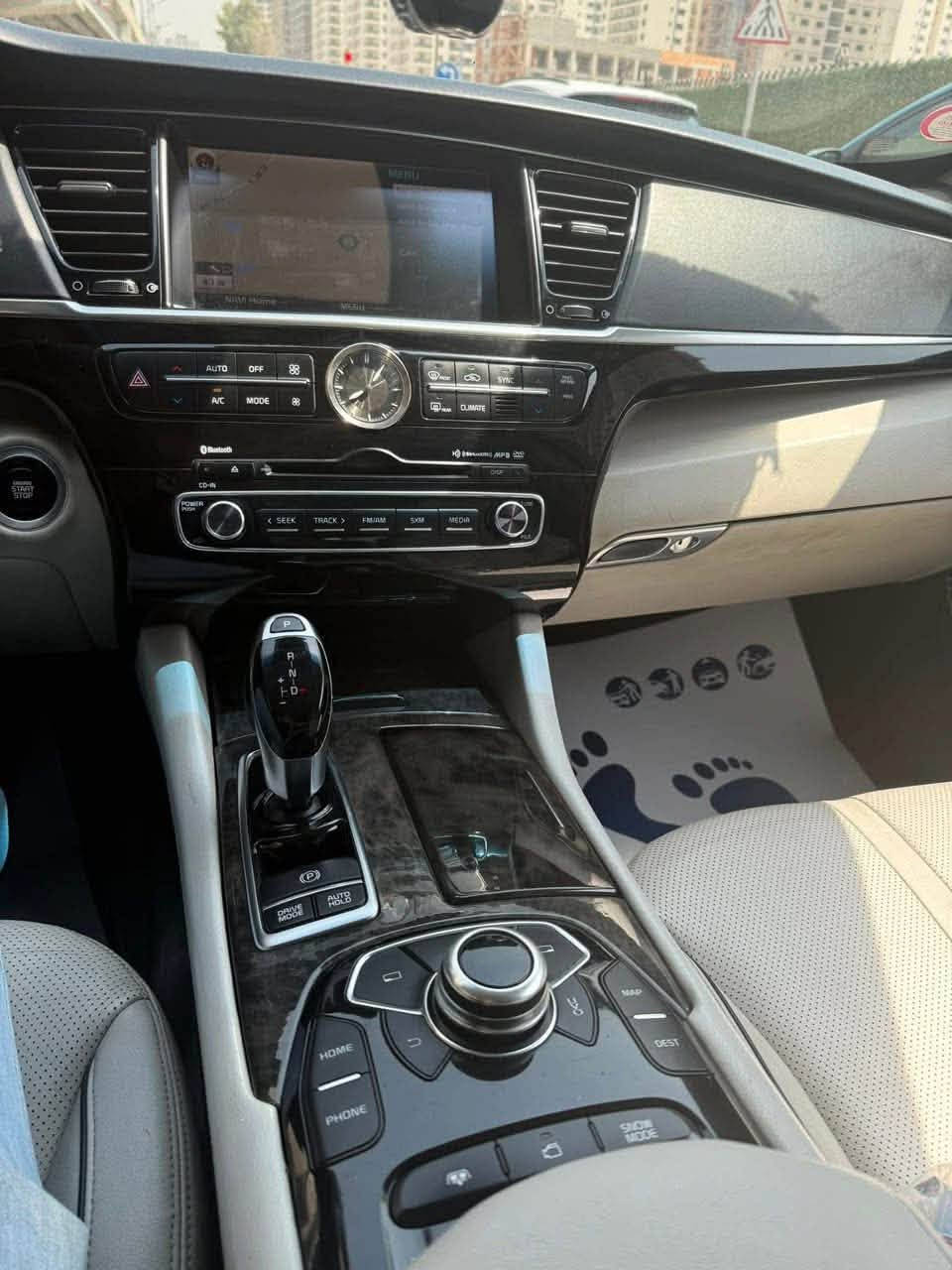 كيا كورس K900 امريكي حادثه موضح بالمنشور
موديل 2015 رقم الماني بسمي مكينه 5000 v8 

سياره فووول مواصفات للاخير عدا الجوبلس 

السعر 169 وبيه مجال قليل 

للاستفسار اتصل وتدلل *********** مكاني طوريج
— في ‏كربلاء طويريج‏.
