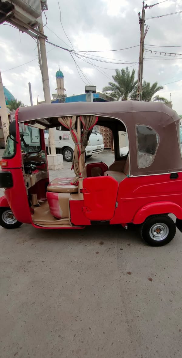 سلام عليكم
تكتك 2022 كفاله سنوية ورقم انگليزي باسمي تحويل ثاني يوم اي نقص مابيها دوس  على وضع الشركة 

داخله هزه جيدة لاصق الهزه موجود على الجامه

 استفسار ***********

الخاص مفتوح
