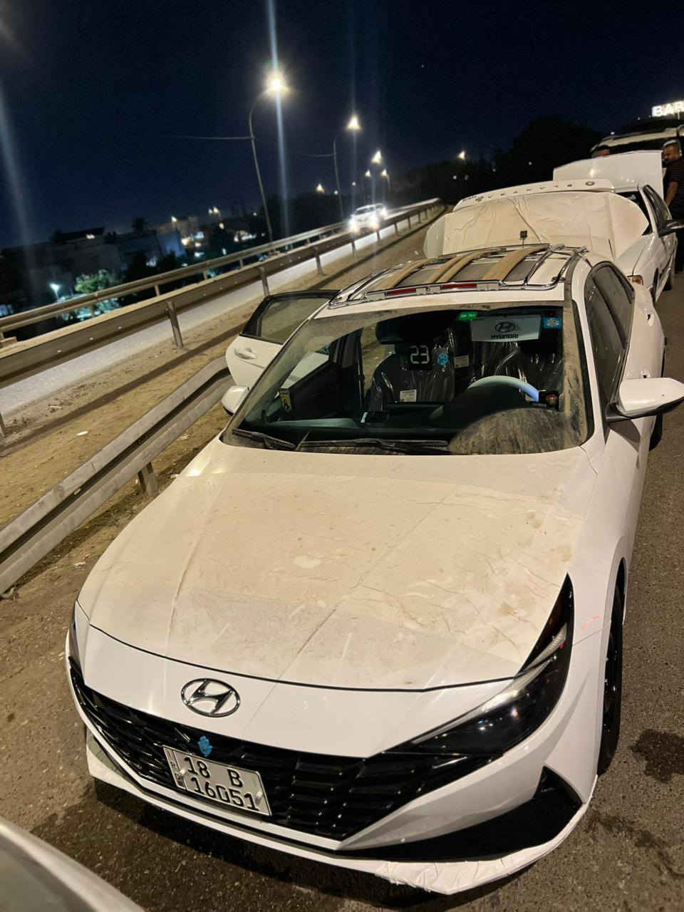 السلام عليكم النترا 23 هايبرد فول مواصفات سياره باسمي تحويل ثاني يوم سياره جديده ما ناقصها برغي شراي يتصل***********
