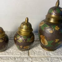 قمقم • عدد ٣ • نحاس ومينا