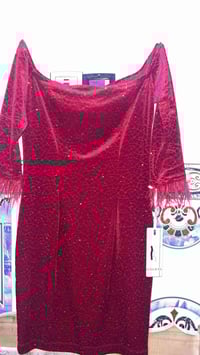 فستان جديد • قياس ٤٠ • توصيل كربلاء