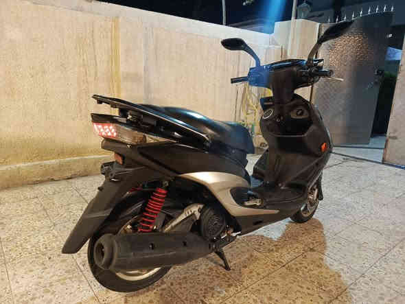 سلام عليكم  

دراجه سكنس لد  حديث (نوزل)  (وارد كوري )🧿

دراجه مكفوله كفاله عامه  مكينه ناعمه 🩶
سلف  كهربائيات كله شغال  وبلاد 🖤
كفرات اصليه  🤍
❗️طلاعات جانبيه 

للأتصال ***********

العنوان : بغداد جميله شارع خير الله
