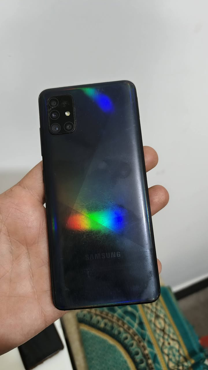 A51   ذاكره 128    كلشي بي شغال
بس شاشه مفطرة  سعر 60


**إذا كنت صاحب هذا الإعلان وتريد حذفه لأي سبب، رجاءا أرسل رسالة إلى الدعم الفني**