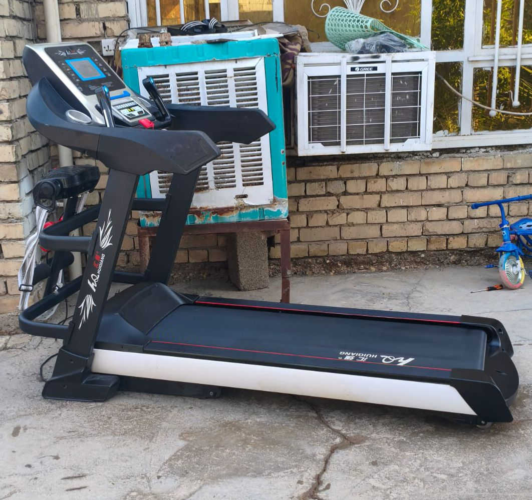 جهاز جري نضيف اخو جديد 
مستعمل اقل شهرين بعده بلجيس
يتحمل وزان 200كيلو نضام جبلي 
جهاز مال قعات سعره450وبي مجال بسيط 
عنوان بغداد الزعفرانيه توصيل موجود دخل بغداد 
شراي يتصل***********
