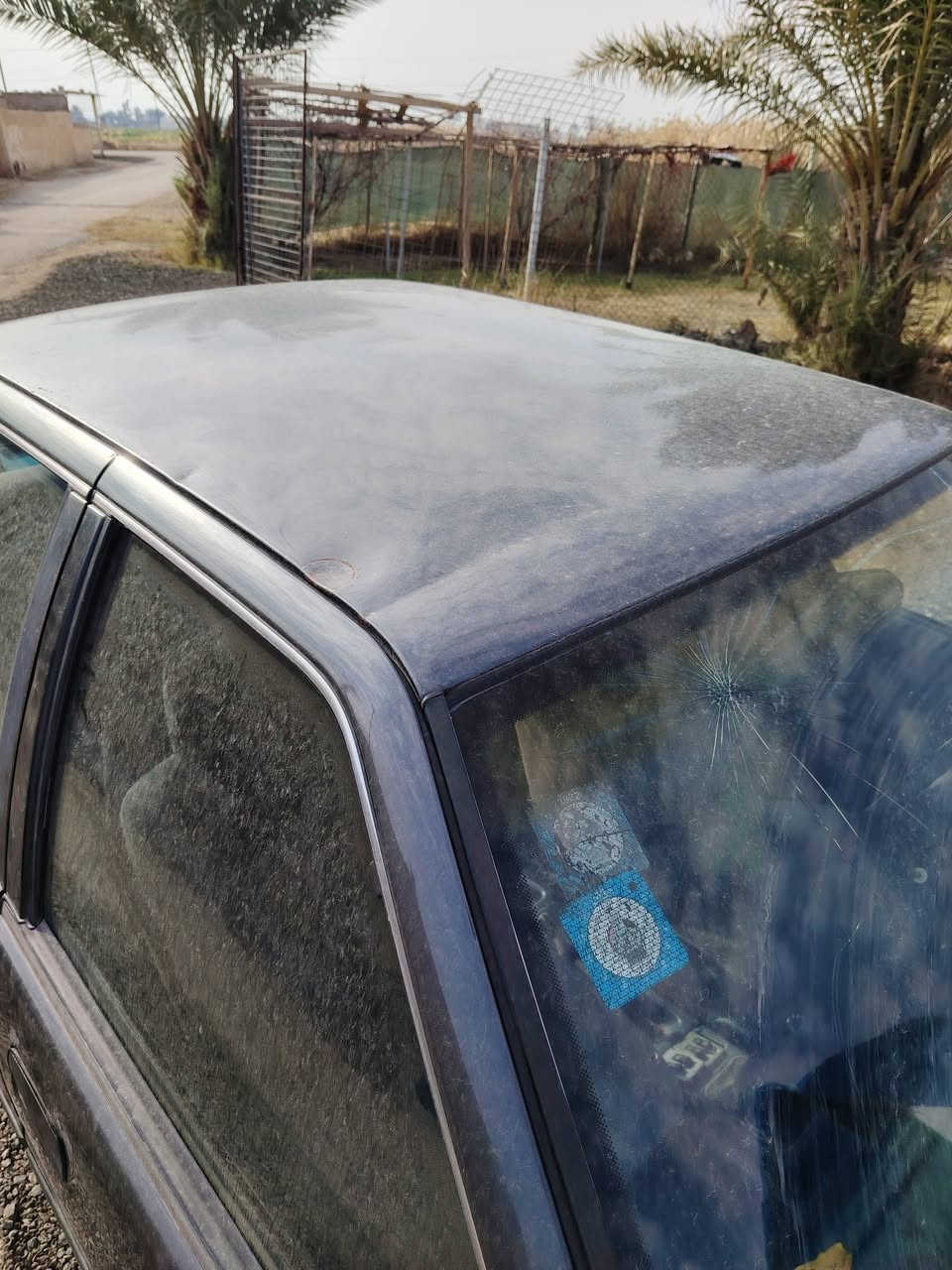 هونده اكسله موديل ٩٣ بغداد انكليزي السعر30 .*********** مكان السياره ابو غريب للعلم السياره ابلاديه كلها عد جاملغ واحد بيه معجون
