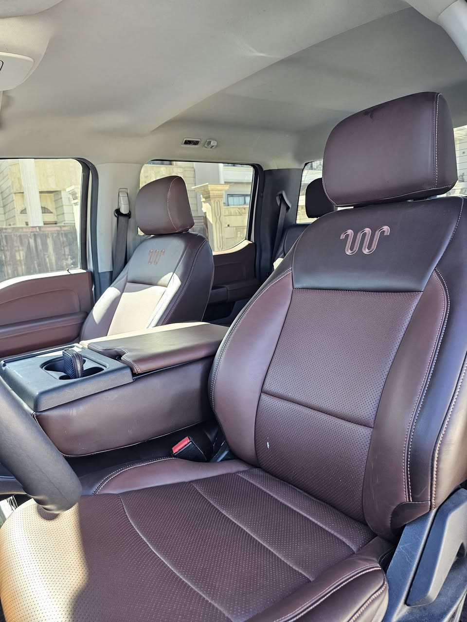 فورد اف 150 كاتي تترقم شمال موصفات بصمه رادار كل الجهات زنون ويل كروم باب طويل بدي قصير
كامرا  حساس 
جلد كشن كهرباء
كير تعليك
تشغيل عن بعد 
بك لايت لد
كير 10 نمر
سبورت 
ايكو اقتصاد 
ضرر جاملغ باب 
بجم تبريد كله بلاد 
محرك 3500 حجم 6 تيون توربو ✈️
صور الضرر بالمنشور سعر 275 
مراوس حسب القناعة مكان كركوك 
***********غير متواجد علفيس
